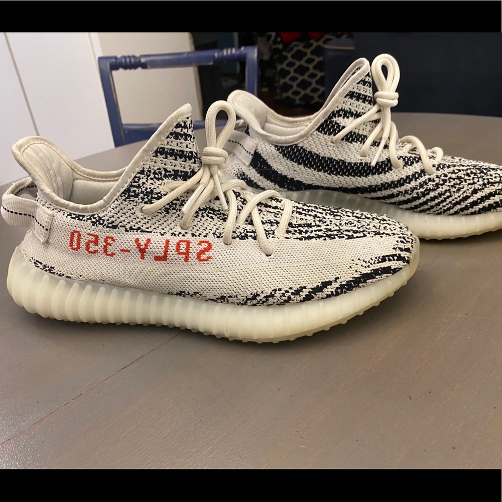 Adidas Yeezy Boost 350 V2 Zebra